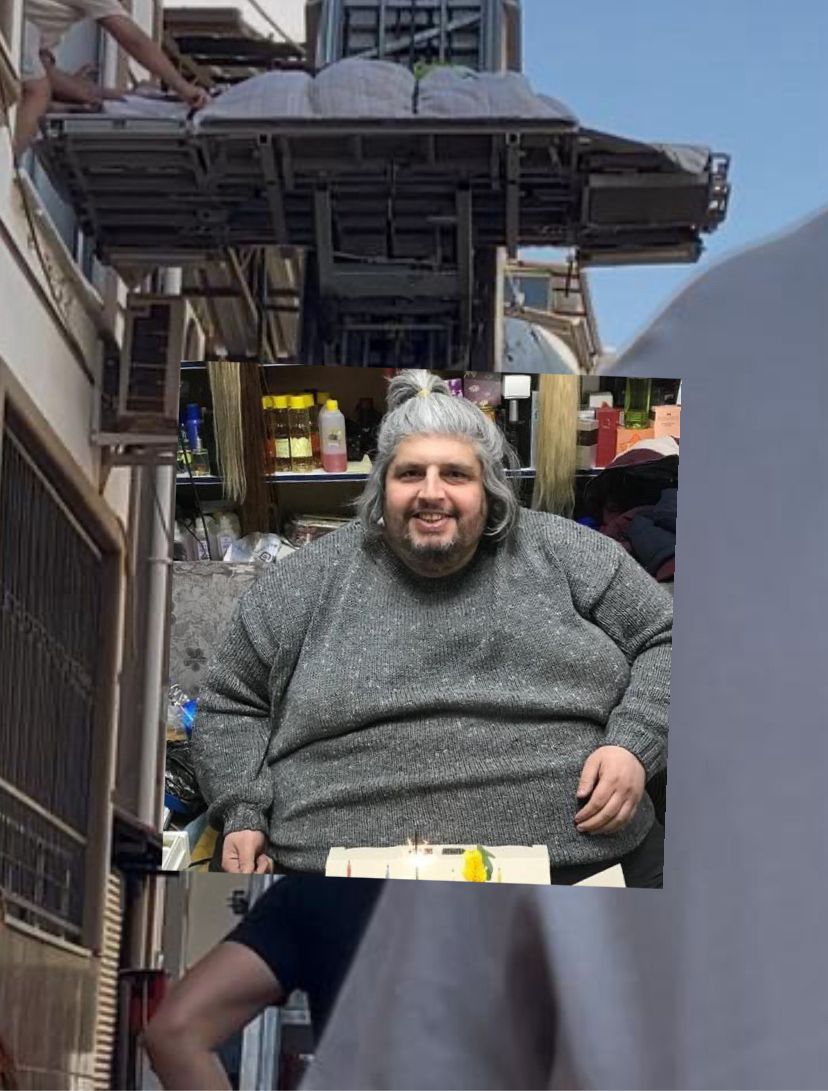 AYDIN’DA ÇOK KİLOLU OLAN BİR KİŞİNİN CENAZESİ EVİNDEN ASANSÖRLÜ ARAÇLA İNDİRİLDİ!!