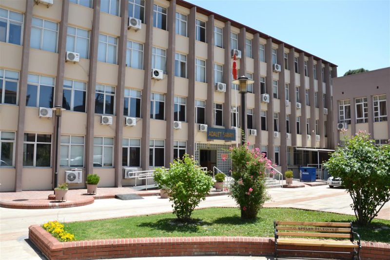 AYDIN’DA ÇALIŞTIĞI BANKADAN ZİMMETİNE PARA GEÇİREN ADAM TUTUKLANDI!!