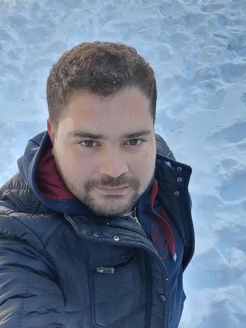 AYDIN’DA ARAÇTA HAREKETSİZ ŞAHIS KURTARILAMADI!!