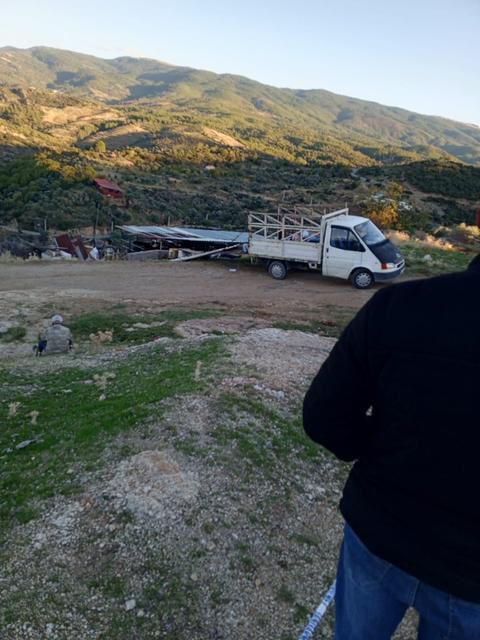 AYDIN’DA SAÇ DEMİRLERİN ALTINDA KALAN ADAM HAYATINI KAYBETTİ!!