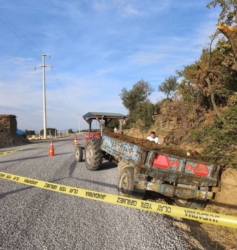 AYDIN’DA 2.5 YAŞINDAKİ BEBEK DEDESİNİN TRAKTÖRÜNDEN DÜŞEREK HAYATINI KAYBETTİ!!