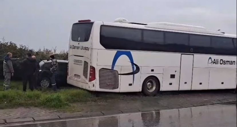 AYDIN’DA FRENİ TUTMAYAN YOLCU OTOBÜSÜ KAZA YAPTI!!