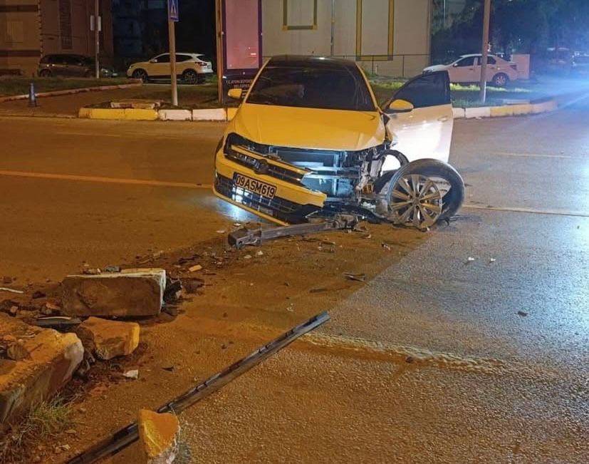 AYDIN/ SÖKE’DE MEYDANA GELEN KAZADA YARALILAR HASTANEYE KALDIRILDI!!