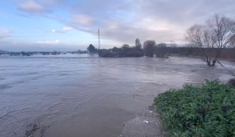 AYDIN’DA ARAZİLER SULAR ALTINDA KALDI!!