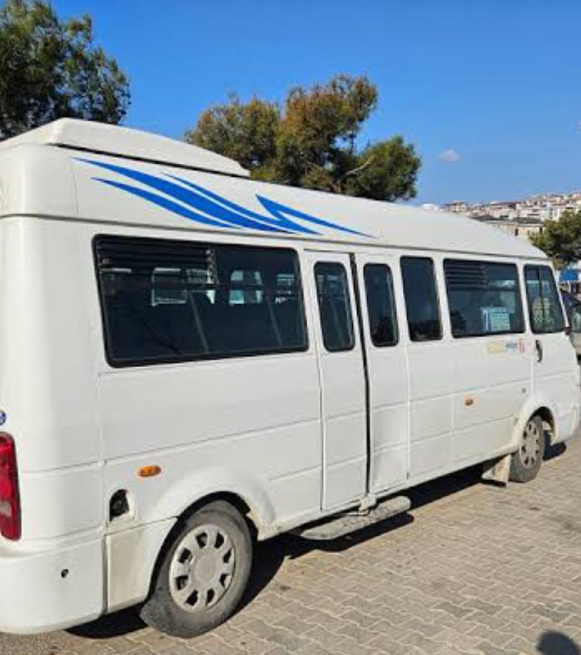 AYDIN-DENİZLİ YOLUNDA KARŞIYA GEÇMEYE ÇALIŞAN YAŞLI ADAM HYAYATINDAN OLDU!!